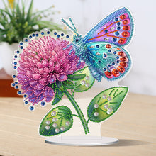 Lade das Bild in den Galerie-Viewer, Blumen-Schmetterling – einseitig gebohrter Acryl-Diamant-Desktop-Ornament