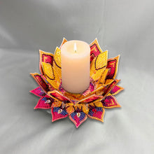 Lade das Bild in den Galerie-Viewer, Lila Lotos-A - Diamant-Kerzenhalter - Diamant-Tischornament