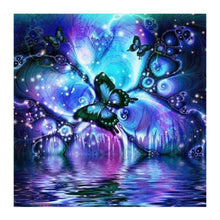 Lade das Bild in den Galerie-Viewer, Schmetterling - voller runder Diamant - 30x30cm