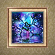 Lade das Bild in den Galerie-Viewer, Schmetterling - voller runder Diamant - 30x30cm