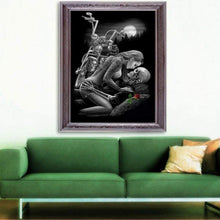 Lade das Bild in den Galerie-Viewer, Schönheit Schädel - voller runder Diamant - 40x30cm