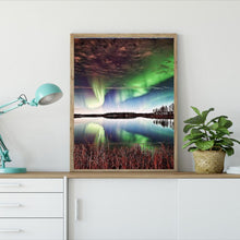 Lade das Bild in den Galerie-Viewer, Aurora Landschaft - voller runder Diamant - 40x30cm