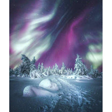 Lade das Bild in den Galerie-Viewer, Aurora Landschaft - voller runder Diamant - 40x30cm