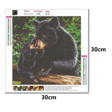 Lade das Bild in den Galerie-Viewer, Schwarzbär - voller runder Diamant - 30x30cm