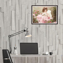 Lade das Bild in den Galerie-Viewer, Mädchen Engel - volle Diamant-Malerei - 30x40cm