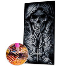 Lade das Bild in den Galerie-Viewer, Skelett beten - voller runder Diamant - 45x85cm