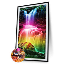 Lade das Bild in den Galerie-Viewer, Wasserfall - voller runder Diamant - 45x85cm
