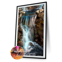 Lade das Bild in den Galerie-Viewer, Wasserfall - voller runder Diamant - 45x85cm