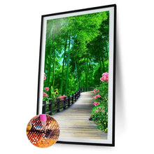 Lade das Bild in den Galerie-Viewer, Grüner Wald - voller runder Diamant - 45x85cm
