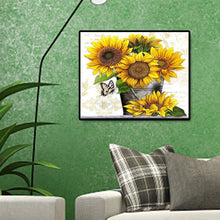 Lade das Bild in den Galerie-Viewer, Sonnenblume - teilweise quadratischer Diamant - 50x40cm