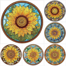 Lade das Bild in den Galerie-Viewer, Buntglas-Sonnenblumen-Teil-Special Diamond Painting-30x30cm