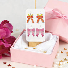 Lade das Bild in den Galerie-Viewer, 12 Paar Niedliche Cartoon Ohrringe - DIY Diamant Painting Ohrringe Set
