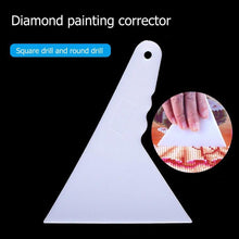Lade das Bild in den Galerie-Viewer, Diamond Painting Korrekturform Zeichnung Korrektor Einsteller
