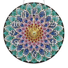 Lade das Bild in den Galerie-Viewer, Mandala-Kristall-Diamantuhr
