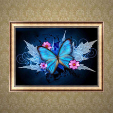 Lade das Bild in den Galerie-Viewer, Schmetterling - voller runder Diamant - 40x30cm
