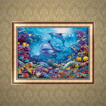 Lade das Bild in den Galerie-Viewer, Delphin - voller runder Diamant - 38x30cm
