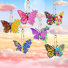 Lade das Bild in den Galerie-Viewer, 6pcs DIY Diamond Painting Schlüsselanhänger - Schmetterling
