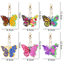 Lade das Bild in den Galerie-Viewer, 6pcs DIY Diamond Painting Schlüsselanhänger - Schmetterling

