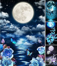 Lade das Bild in den Galerie-Viewer, Mondlicht-Schmetterlings- Vollbild Diamond Painting-40x70cm
