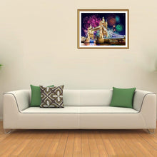 Lade das Bild in den Galerie-Viewer, Feuerwerksbrücke - voller runder Diamant - 40x30cm
