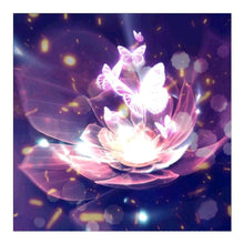 Lade das Bild in den Galerie-Viewer, Schmetterling - voller runder Diamant - 30x30cm
