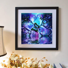 Lade das Bild in den Galerie-Viewer, Schmetterling - voller runder Diamant - 30x30cm
