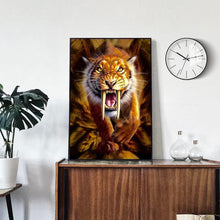 Lade das Bild in den Galerie-Viewer, Heftiger Tiger - volle Diamant-Malerei - 30x40cm
