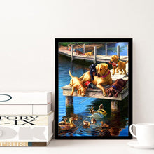 Lade das Bild in den Galerie-Viewer, Hunde Enten - voller runder Diamant - 30x30cm
