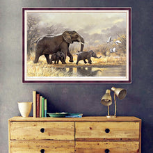Lade das Bild in den Galerie-Viewer, Elefanten - volle Diamant-Malerei - 40x30cm

