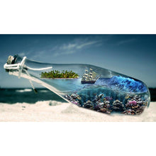 Lade das Bild in den Galerie-Viewer, Drift-Flasche-Welt - volle Diamant-Malerei - 40x30cm
