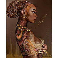 Lade das Bild in den Galerie-Viewer, Ethnischer Charakter - voller runder Diamant - 40x30cm
