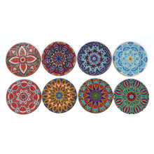 Lade das Bild in den Galerie-Viewer, Mandala/Halloween/Schmetterlinge – Runder Untersetzer aus Holz
