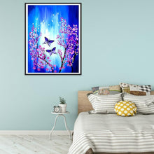 Lade das Bild in den Galerie-Viewer, Schmetterling - voller runder Diamant - 30x40cm
