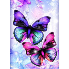 Lade das Bild in den Galerie-Viewer, Schmetterling - voller runder Diamant - 40x30cm
