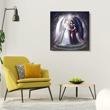 Lade das Bild in den Galerie-Viewer, Schwarz und weiß Engel - voller runder Diamant - 30x30cm
