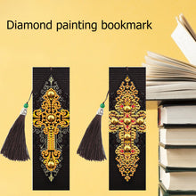 Lade das Bild in den Galerie-Viewer, 2pcs Kreuzen-DIY Diamond Painting Lesezeichen

