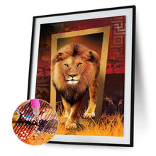 Lade das Bild in den Galerie-Viewer, Heftiger Löwe - volle Diamant-Malerei - 30x40cm
