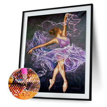 Lade das Bild in den Galerie-Viewer, Mädchen - voller runder Diamant - 30x40cm
