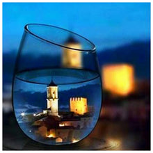 Lade das Bild in den Galerie-Viewer, Landschaft in der Tasse - voller runder Diamant - 25x25cm
