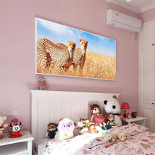 Lade das Bild in den Galerie-Viewer, Panther - runder runder Diamant - 100x50cm
