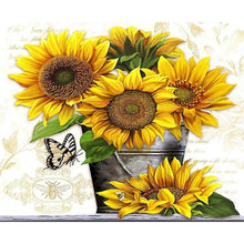 Lade das Bild in den Galerie-Viewer, Sonnenblume - teilweise quadratischer Diamant - 50x40cm
