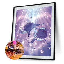 Lade das Bild in den Galerie-Viewer, Kreuz-Ctitch Delphin - voller quadratischer Diamant - 40x50cm
