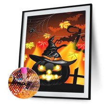 Lade das Bild in den Galerie-Viewer, Halloween - voller runder Diamant - 30x40cm
