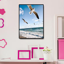Lade das Bild in den Galerie-Viewer, Fliegende Möwe - voller runder Diamant - 30x40cm
