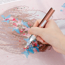 Lade das Bild in den Galerie-Viewer, Diamond Painting USB-Lade Leuchtpunkt Bohrstift Kit
